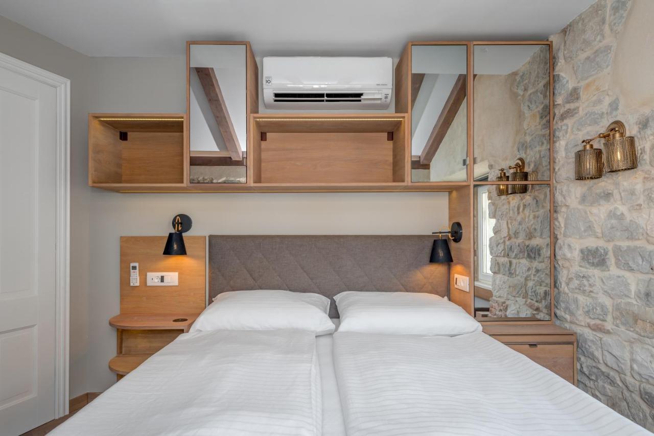 Palace Luxury Retreat Split Exterior photo