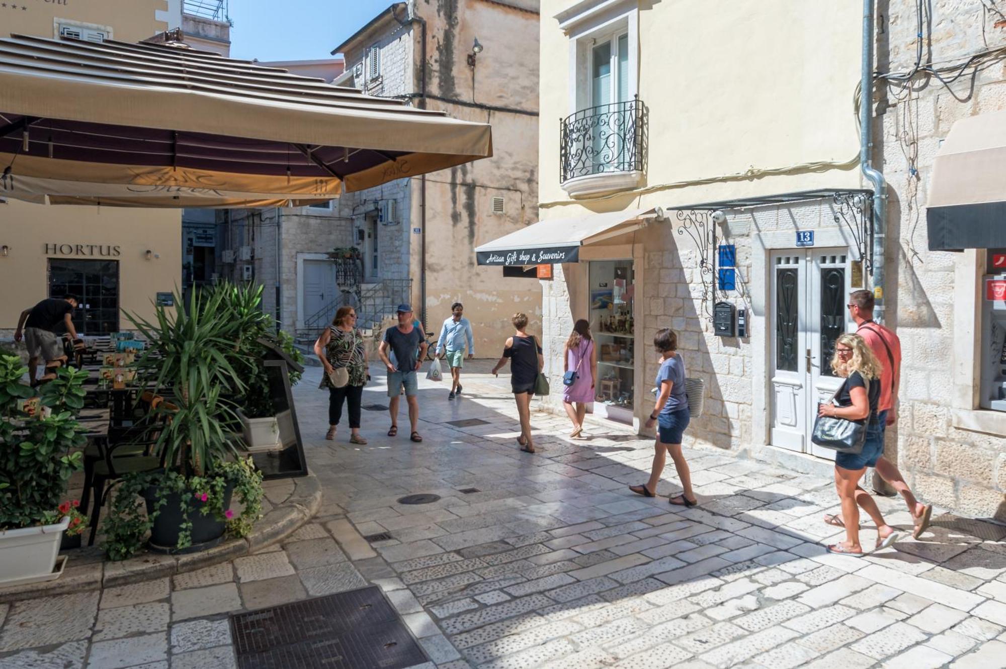 Palace Luxury Retreat Split Exterior photo