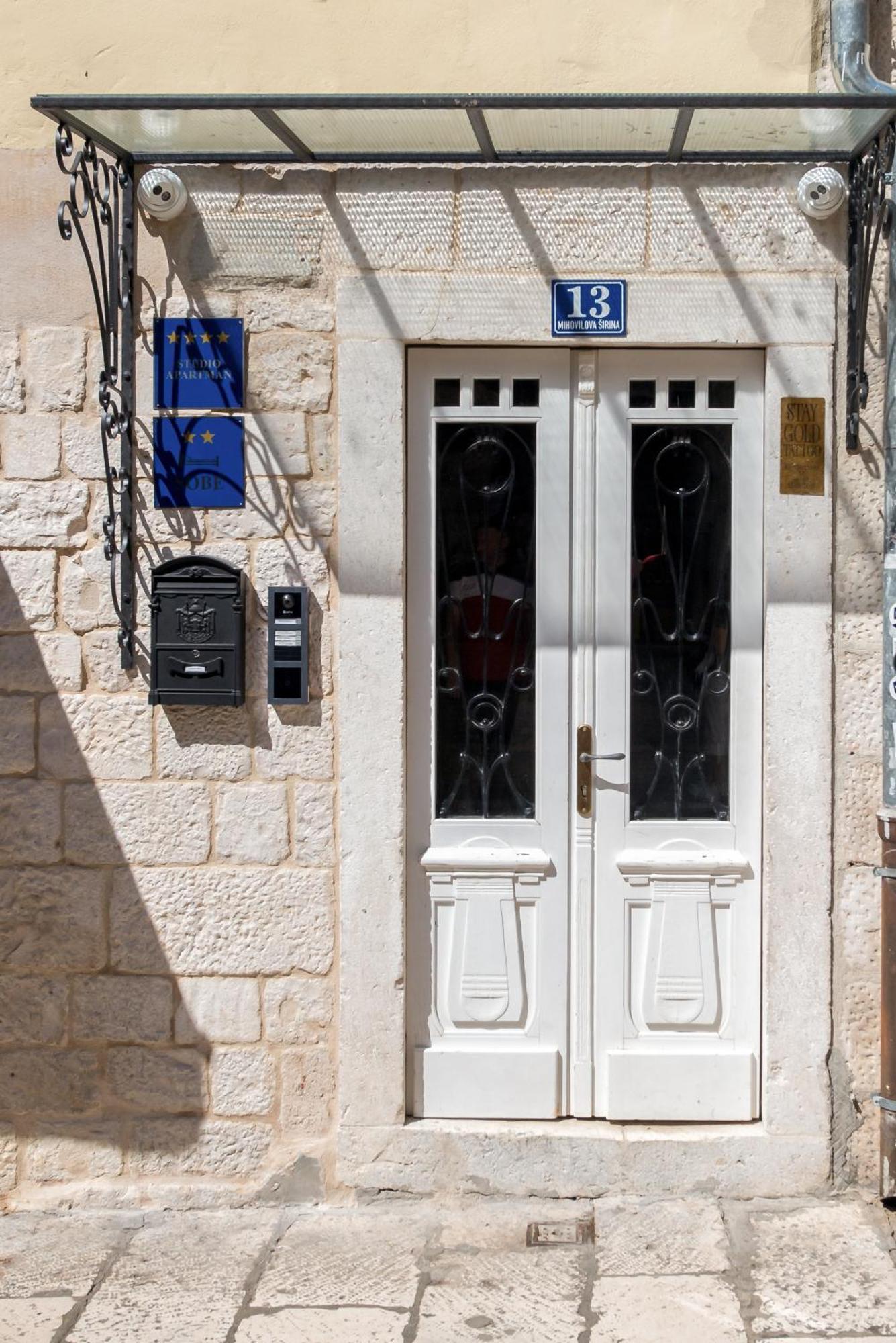 Palace Luxury Retreat Split Exterior photo